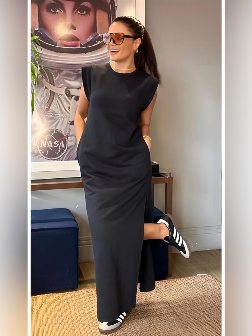 Casual Black Maxi T-Shirt Dress | Size Large Pockets Effortless Everyday Style